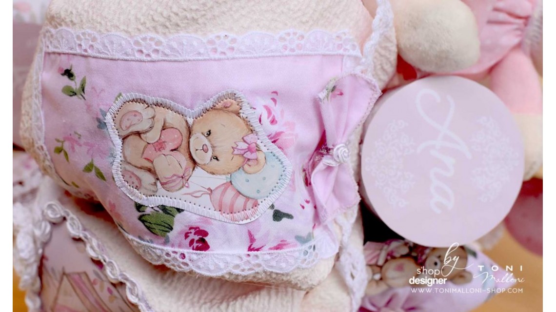 Lumanare de botez cu ursuleti roz, dantela roz si pattern floral cu trandafiri Teddy Bear Pink 15